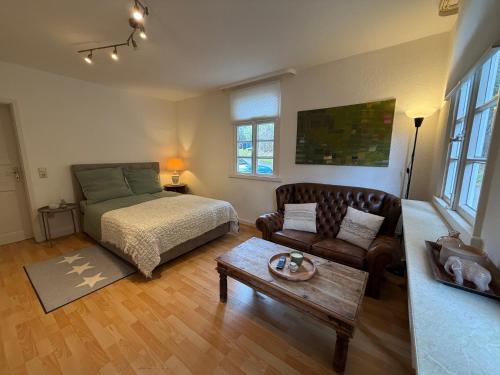 Wermelskirchen Apartment | Ferienwohnung Altes Gut Kenkhausen
