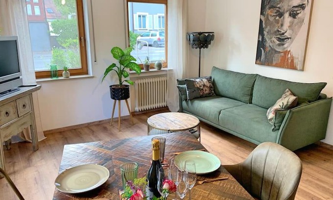 Singen Apartment | Family-Friendly Ferienwohnung am Bodensee with Great Reviews
