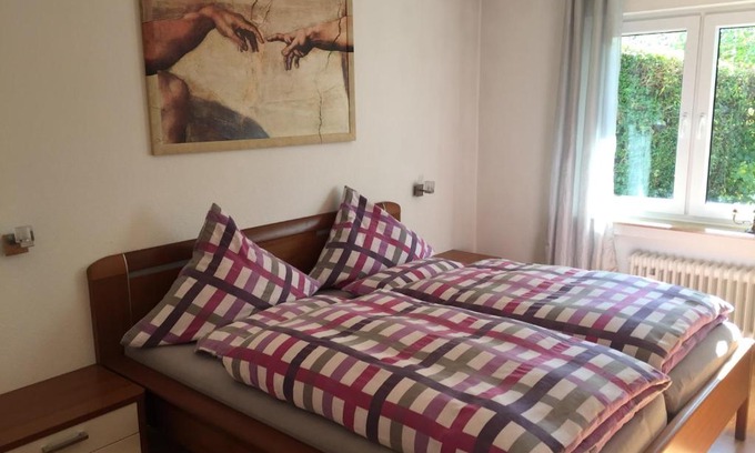 Markdorf Apartment | Guest Rated 10/10: Ferienwohnung am Gehrenberg Retreat
