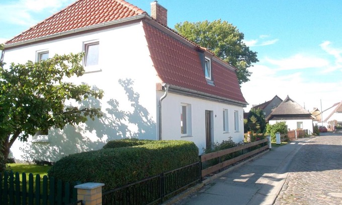 Greifswald Apartment | Cozy Getaway at Ferienwohnung am Greifswalder Bodden