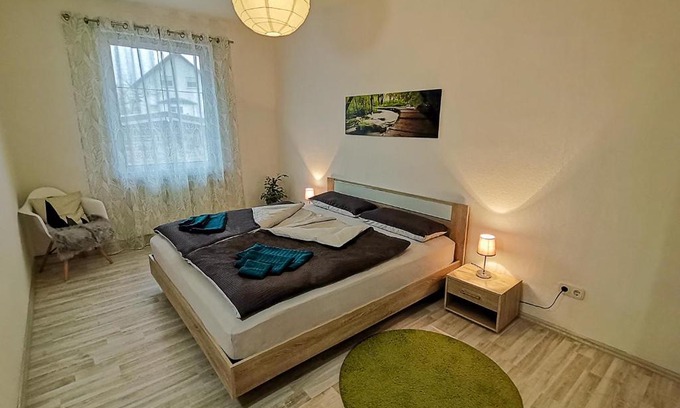 Dankmarshausen Apartment | Highly Rated Ferienwohnung am Lerchenberg for Your Stay