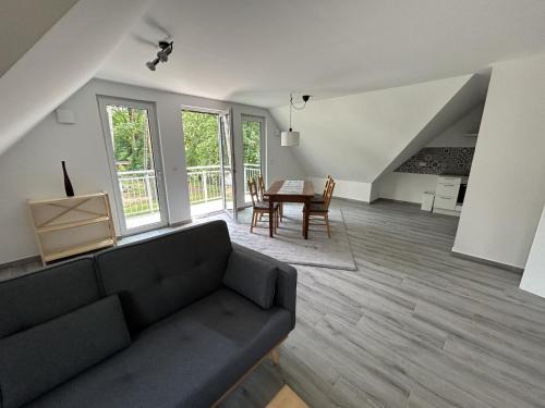 Mellensee Apartment | Family-Friendly Retreat at Ferienwohnung Am Mellensee