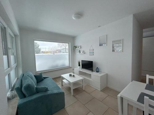 Stralsund Apartment | Family-Friendly Retreat at Ferienwohnung am Ostseeküstenradweg