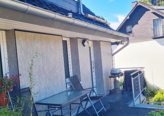 Einruhr Apartment | Child-Friendly Getaway at Ferienwohnung am Rursee