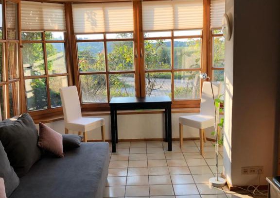 Vachendorf Apartment | Beautiful Ferienwohnung am Spenderberg with Ocean View