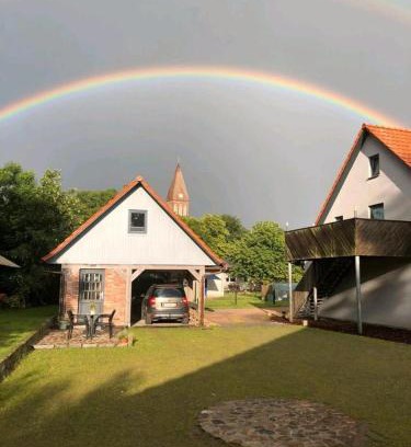 Kenz-Kustrow Apartment | Oceanfront Getaway at Ferienwohnung am Storchnest, 9/10