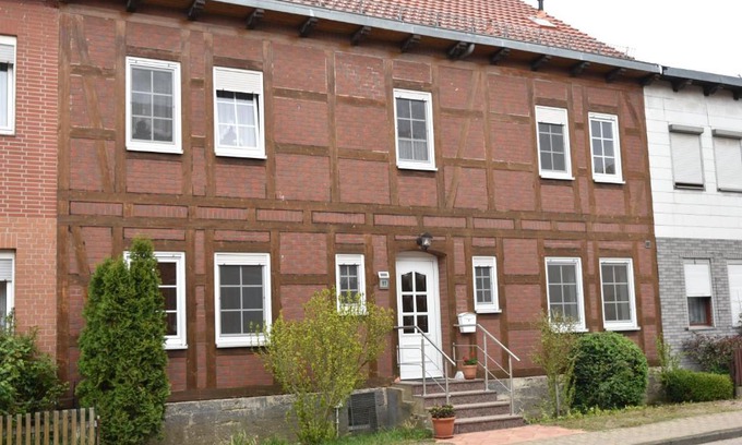 Supplingenburg Apartment | Kid-Friendly Ferienwohnung an der alten Schunter