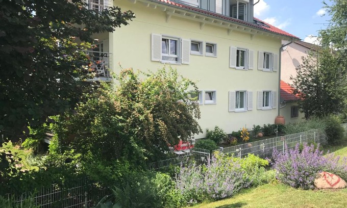 Wasser Apartment | Family-Friendly Retreat at Ferienwohnung an der Elz
