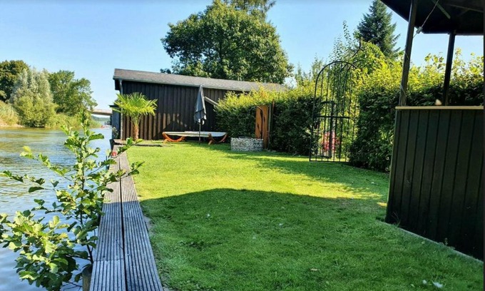 Priepert Apartment | Inviting Ferienwohnung an der Havel with Family-Friendly Amenities