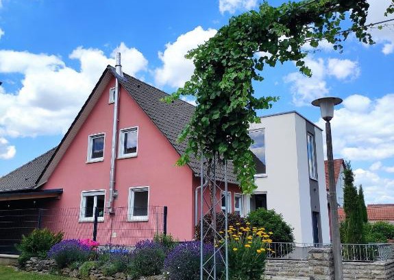 Wiesenbronn Apartment | Family-Friendly Ferienwohnung an der Klinge with Great Reviews