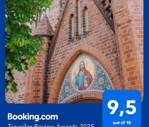Spremberg Apartment | Family-Friendly Retreat at Ferienwohnung an der Kirche