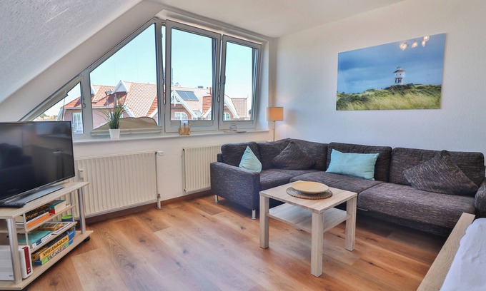 Langeoog Apartment | Oceanfront Getaway at Ferienwohnung An´t Kark - 10/10 Rated