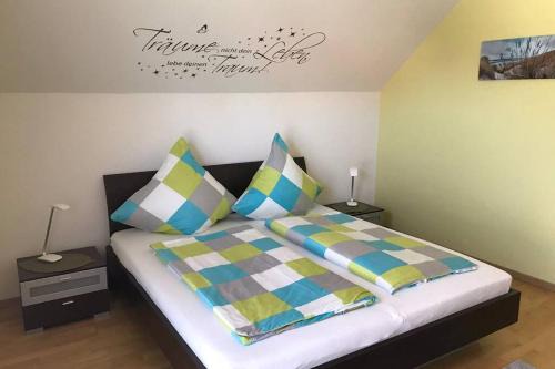 Buchlberg Apartment | Delightful Ferienwohnung „Anhaide” with Breakfast & Dining
