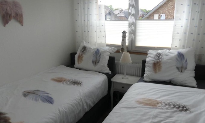 Heinsberg Apartment | Oceanfront Apartment 5d at Ferienwohnung Anke - Rated 9.6