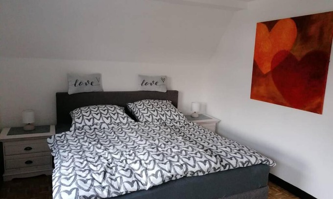 Langscheid Apartment | Family-Friendly Ferienwohnung Ankerplatz by Sorpesee Lake