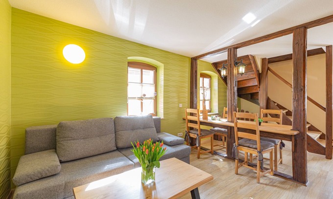 Naumburg Apartment | Cozy Apartment for 4 Guests in Naumburg with Kitchen