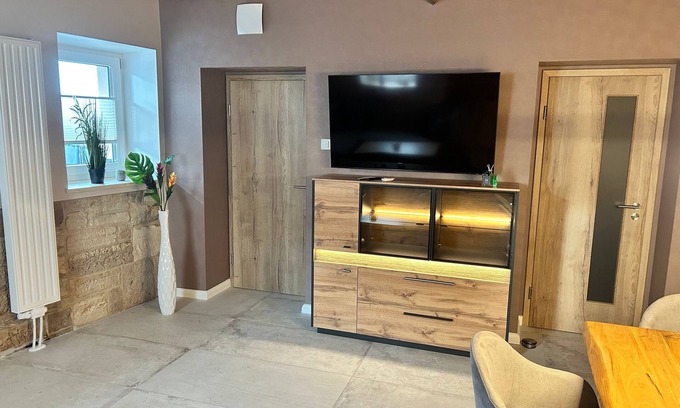 Naumburg Apartment | Comfortable 90m² Apartment for 6 Guests in Naumburg