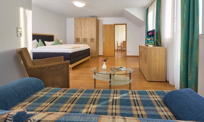 Bad Krozingen Apartment | Comfortable Apartment for 4 Guests in Bad Krozingen
