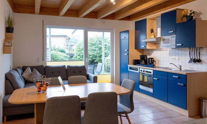 Beckerwitz Apartment | Cozy Oceanfront Apartment for 5 Guests in Hohenkirchen