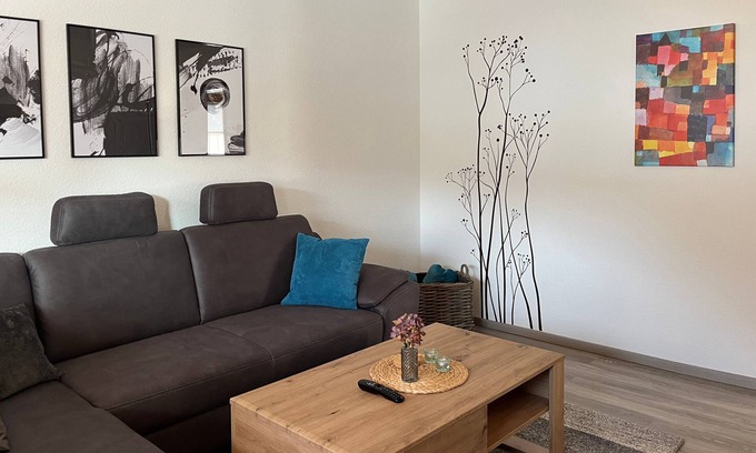 Hohenstein Apartment | Cozy Apartment for 2 Guests with Ocean View in Hohenstein