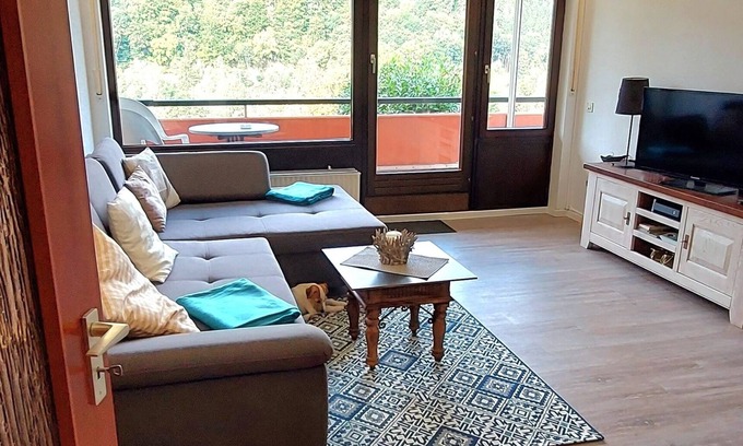 Laddeken Apartment | Inviting Apartment for 4 Guests in Lautenthal