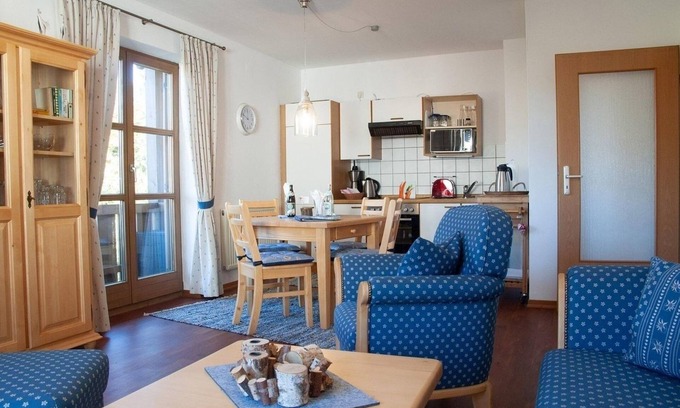 Mittenwald Apartment | Cozy App. for 4 Guests with Kitchen in Scenic Mittenwald