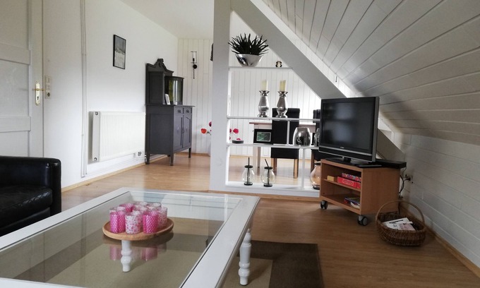 Winterberg Apartment | Spacious Winterberg Apartment for 4 with Essential Amenities