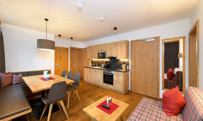 Grossarl Apartment | Spacious Apartment for 10 Guests in Großarl with Spa Access