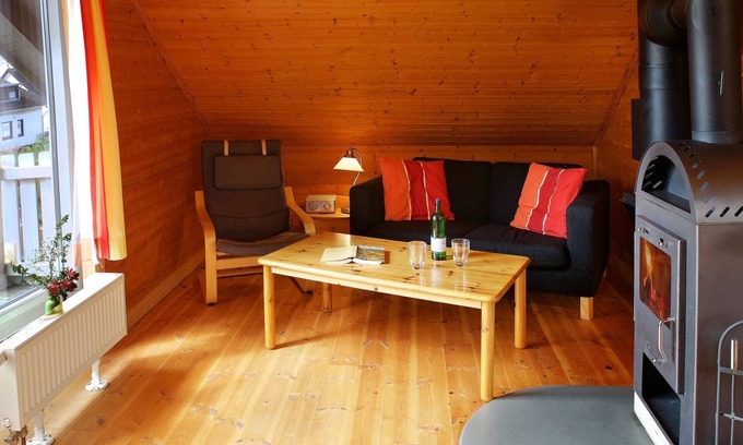 Ulsnis Apartment | Cozy Apartment for 2 Guests with Kitchen in Ulsnis