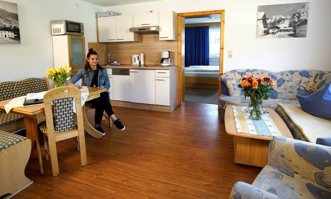 Lermoos Apartment | Cozy Appartment for 3 in Scenic Lermoos with Kitchen