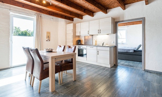 Tannenhausen Apartment | Spacious 4-Person Apartment with Ocean Views in Aurich