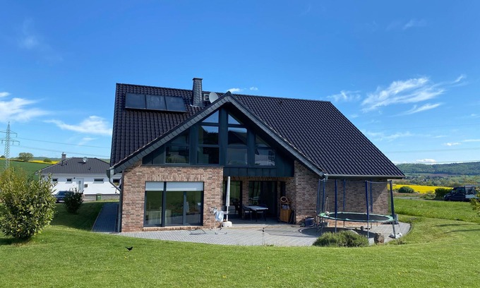 Waldeck Apartment | Comfortable Apartment for 5 Guests in Scenic Waldeck