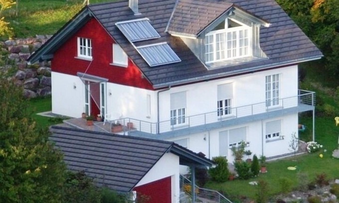 Breitnau Apartment | Spacious Apartment for 8 Guests in Scenic Breitnau
