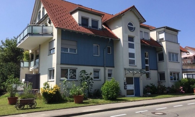 Eriskirch Apartment | Cozy Apartment for 2 Guests in Eriskirch with Kitchen