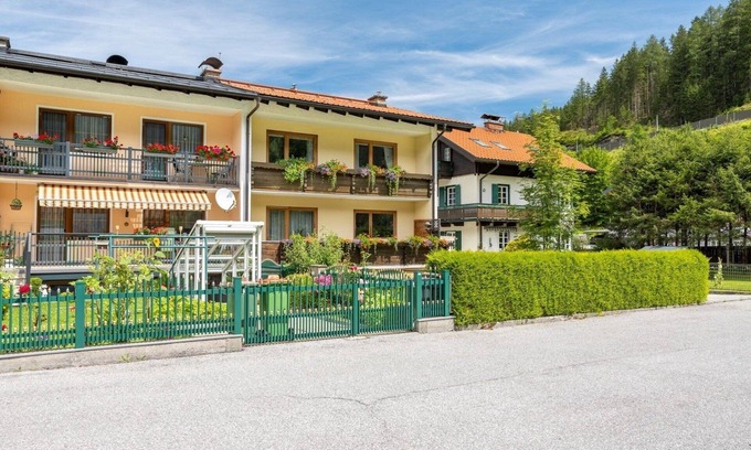 Bockstein Apartment | Family-Friendly Apartment for 6 Guests in Bad Gastein