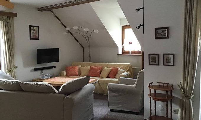 Reichenau Apartment | Cozy Apartment for 4 with Kitchen in Patergassen