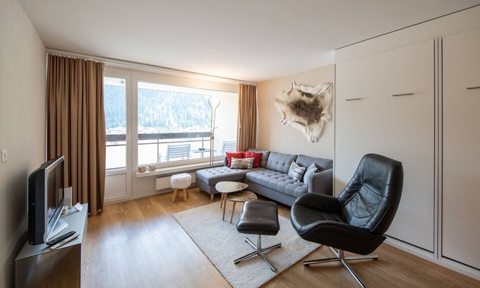 Davos-Platz Apartment | Cozy 59m² Apartment for 4 Guests in Davos Platz