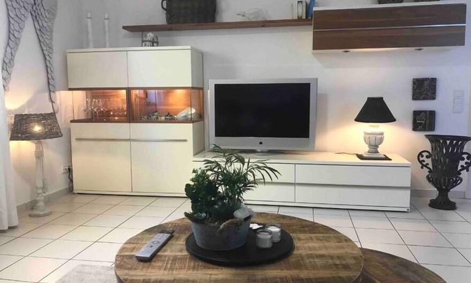 Cloppenburg Apartment | Ideal Retreat for 4 Guests with Ocean View in Cloppenburg