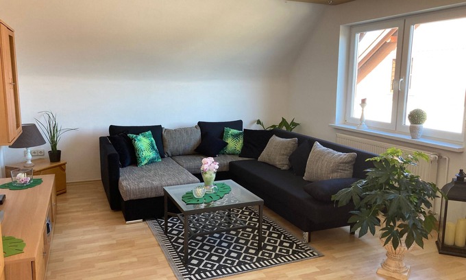 Weiskirchen Apartment | Spacious Apartment for 8 Guests in Weiskirchen