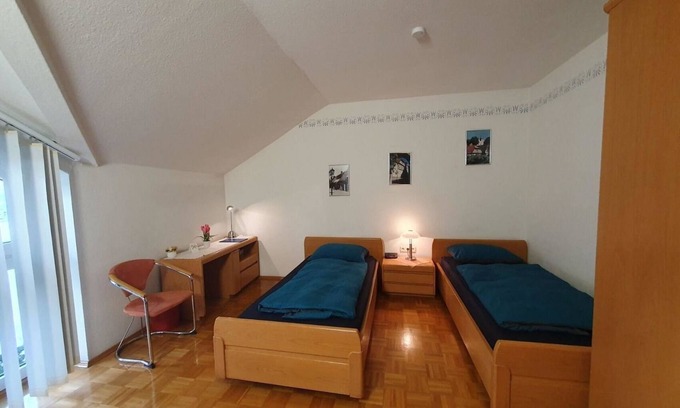 Zwingenberg Apartment | Cozy Retreat for Two in Zwingenberg with Kitchen Amenities