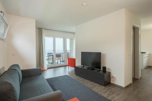 Langenargen Apartment | Discover Ferienwohnung Arguna: 4-Star Stay with Family Amenities