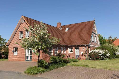 Hollern-Twielenfleth House | Cozy Ferienwohnung on the Organic Fruit Farm Retreat