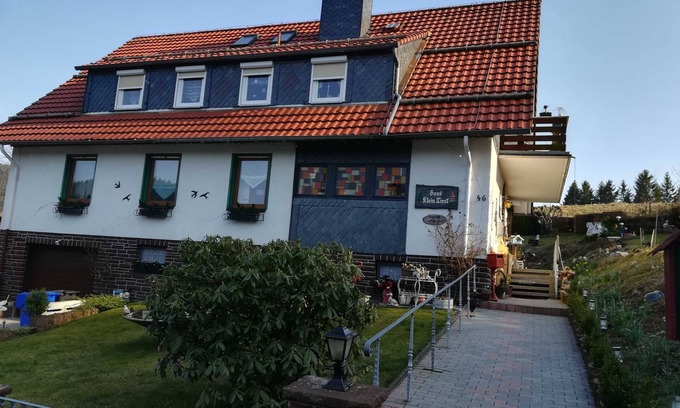 Wildemann Apartment | Family-Friendly Ferienwohnung Auszeit with Full Kitchen