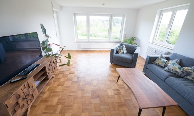 Oberreitnau Apartment | Relaxing Ferienwohnung Bosco with Pool & Mountain View