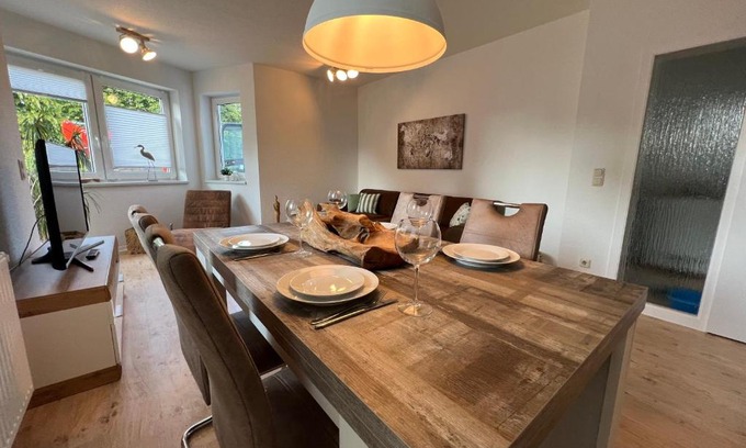 Ribnitz-Damgarten Apartment | Beachfront Retreat: Ferienwohnung Bernsteinzauber Awaits