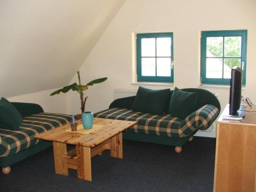 Bad Sulze Apartment | Cozy Ferienwohnung B at Gästehaus Mühlenstein: Pet-Friendly Retreat