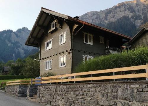 Dalaas Apartment | Guest Rated: Ferienwohnung Becker – Family-Friendly Escape