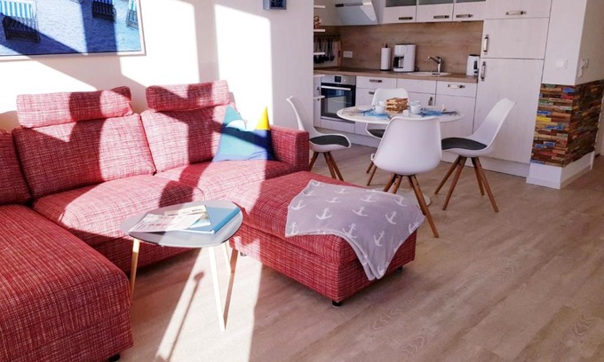 Glowe Apartment | Family-Friendly Ferienwohnung Bella Elisa with High Ratings
