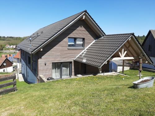 Rot an der Rot Apartment | Pet-Friendly Ferienwohnung Bergele with Exceptional Rating