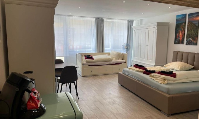 Stuttgart Apartment | Cozy Retreat at Ferienwohnung Beutelsbacherstr. 12 B